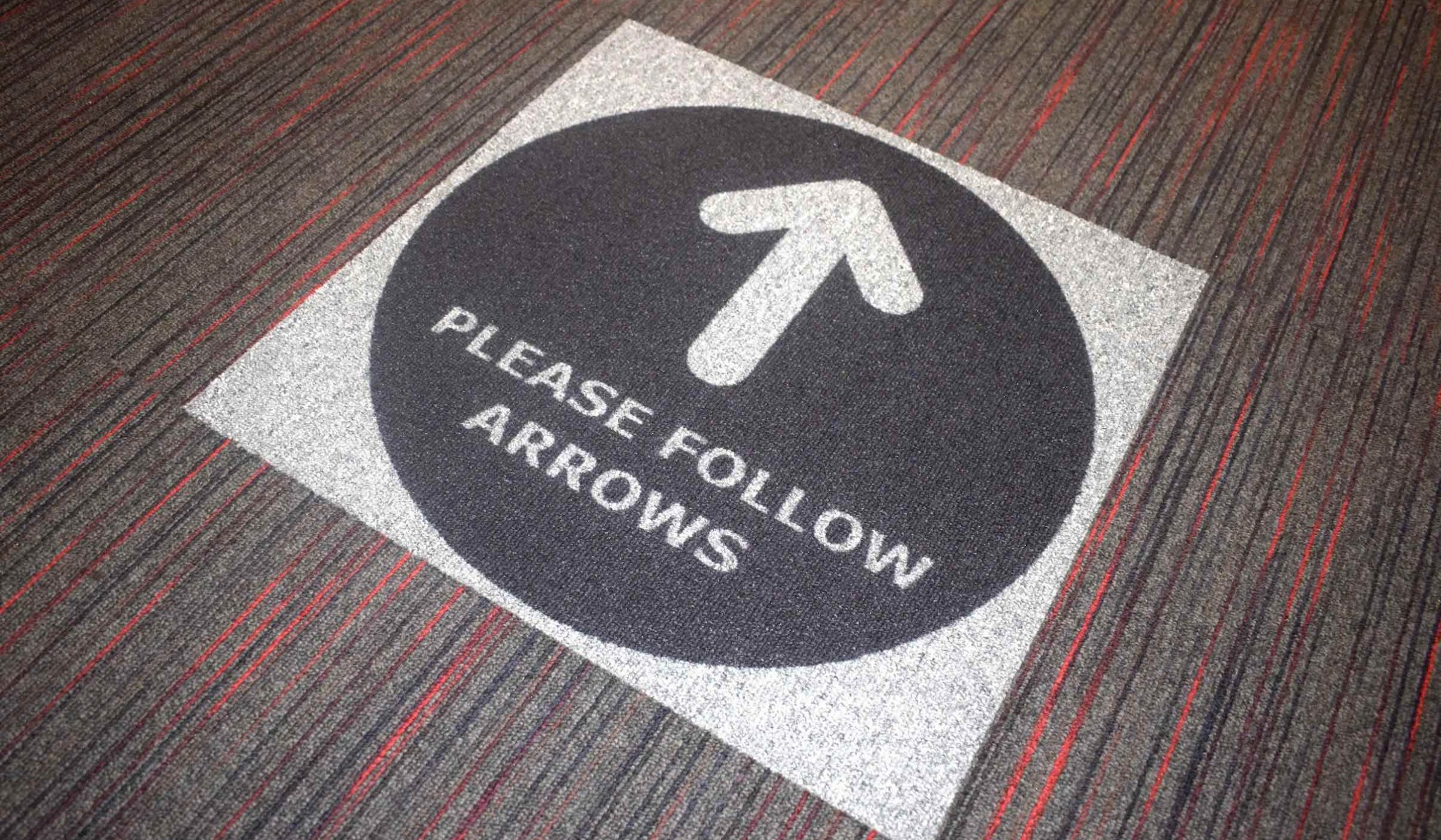 Hard Wearing Commercial Carpet Tiles With 1 Way System Arrow Social Distancing 